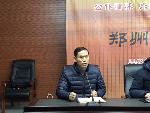 郑州市第107高级中学政教处副主任王江海发言