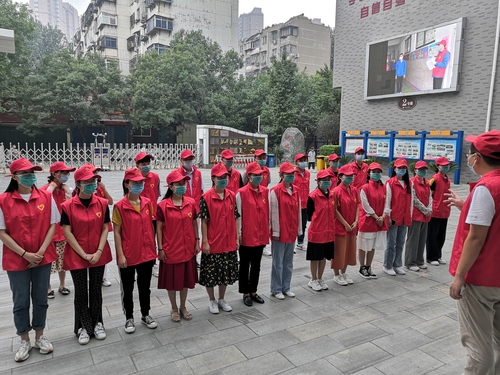 郑州市第107高级中学开展2021秋季开学卫生大扫除活动