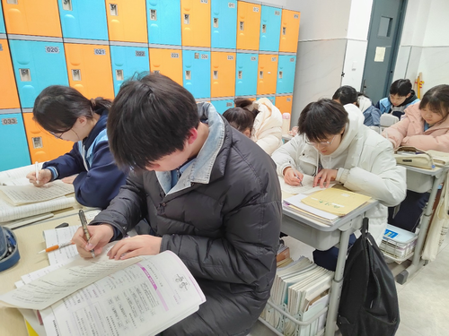 郑州市第一〇七高级中学开展春季学期学生心理健康问卷调查